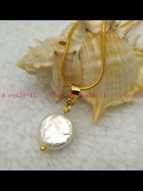 Charming Genuine Freshwater Coined Pearl Pendant Gold Necklace